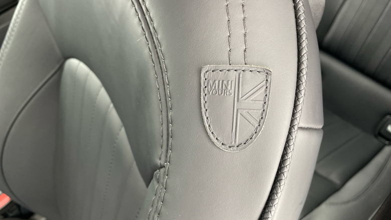 MINI Hatchback 2.0 John Cooper Works 3dr Auto Petrol Hatchback